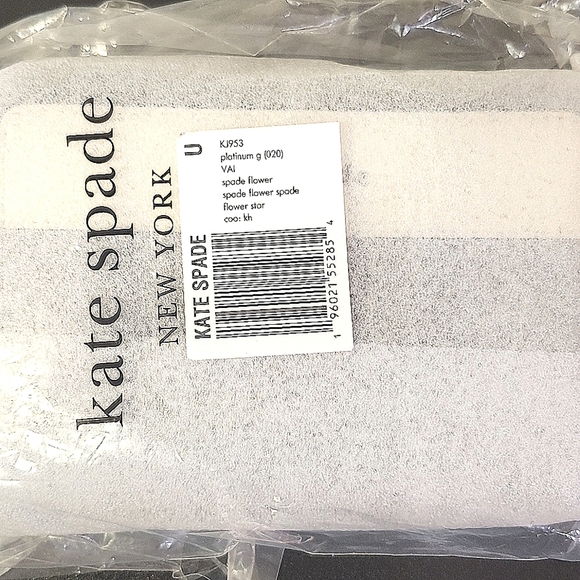 Kate Spade Madison Bifold Wallet. - Picture 3 of 4